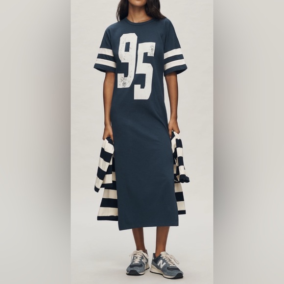 Anthropologie Dresses & Skirts - Daily Practice Graphic T-Shirt Midi Dress